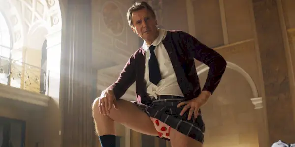 liam neeson as frank drebin jr in the naked gun