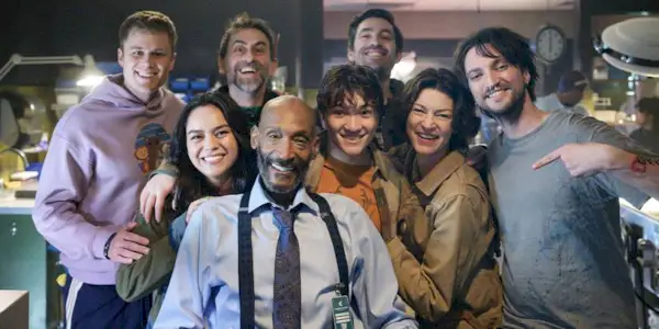 The cast of Final Destination Bloodlines with Tony Todd