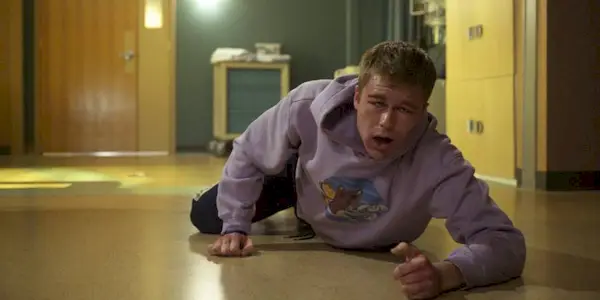 Owen Patrick Joyner crawling on the floor in Final Destination: Bloodlines