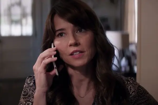 Linda Cardellini plays Laura Barton in Hawkeye