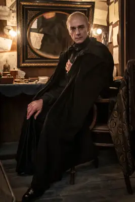Ben Daniels as Santiago in Interview with the Vampire season 2