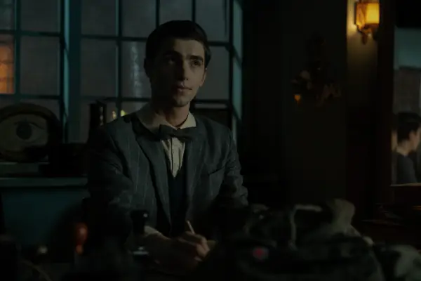 Poznaj obsadę Dead Boy Detectives