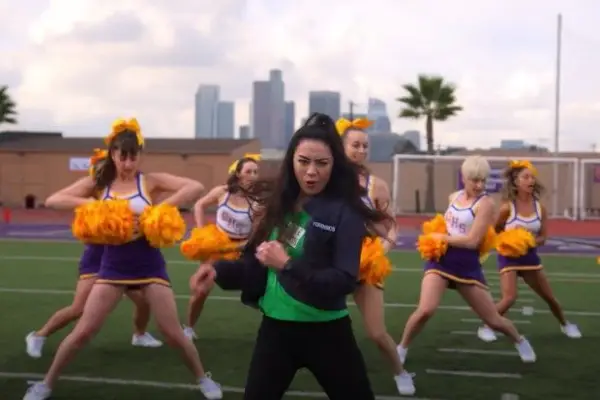 Ranking piosenek z odcinków muzycznych Lucyfera: kto tak naprawdę śpiewa?