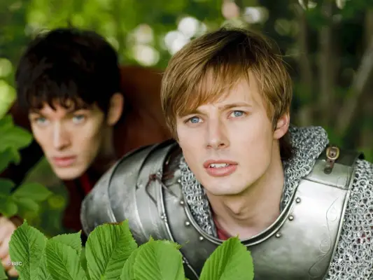 Merlin (Colin Morgan) and Arthur (Bradley James)