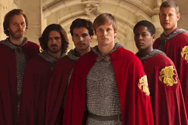 „Merlin“ kūrėjas atsigręžia į praeitį, praėjus 15 metų: „Mes daug kalbame apie tai, kaip vėl tyrinėti legendą“