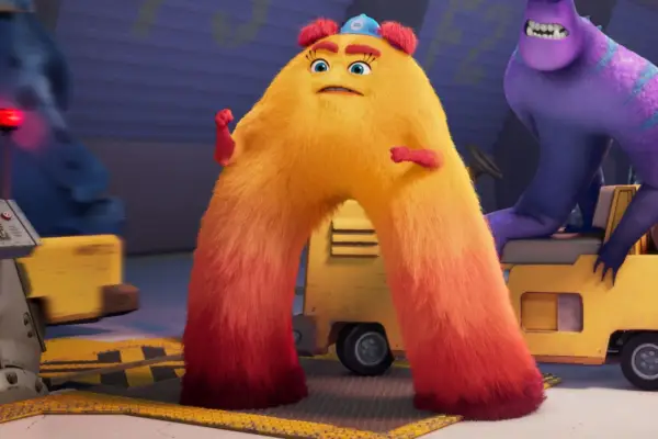 Mindy Kaling plays Val Little