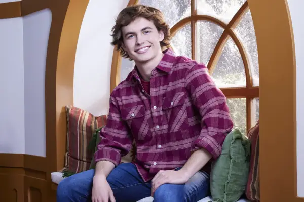 Austin Kane plays Cal Calvin in The Santa Clauses