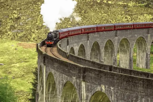Harry Potter train in the Scottish highlands