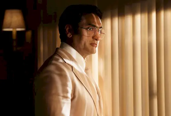 welcome-to-chippendales-kumail-nanjiani-02