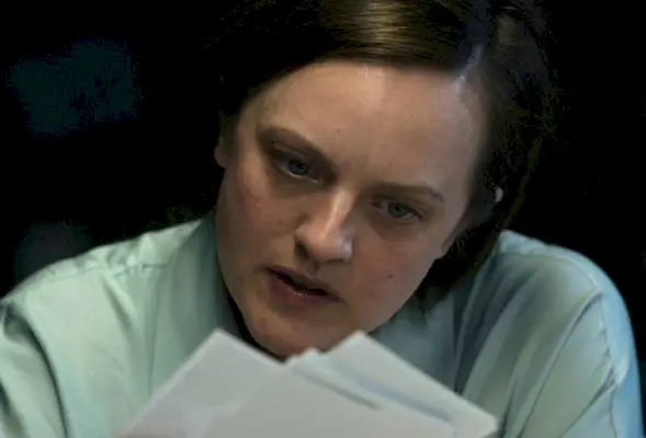 shining-girls-elisabeth-moss-04