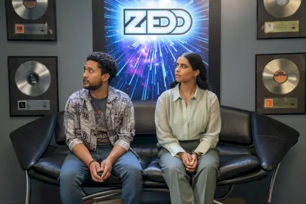 Lilly Singh as Nora Singh and Tahj Mowry in The Muppets Mayhem