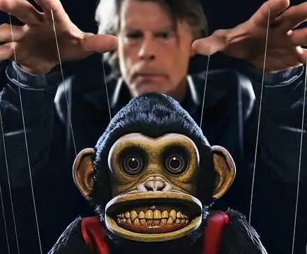 Dieser „Halloween Ends“-Schauspieler steht im schmerzhaften Zentrum von „Der absurdeste Tod des Affen“