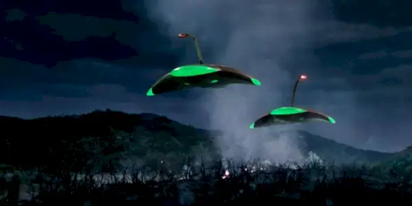 The alien ships flying over a ruined field in The War of the Worlds