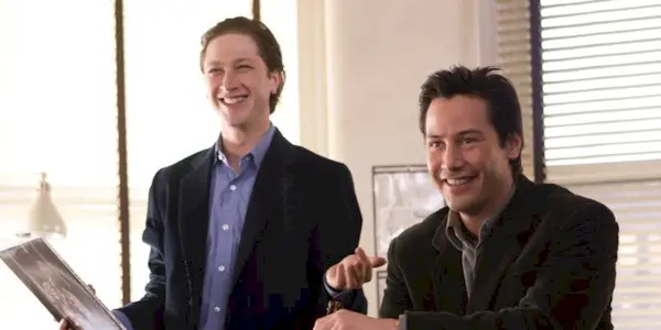 Ebon Moss-Bachrach z Fantastycznej Czwórki odegrał zapomnianą rolę w ponadczasowym klasyku Keanu Reevesa „The Lake House”