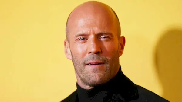 A substituição de John Wick com 92% de RT de Jason Statham ganha impulso nas paradas globais de streaming