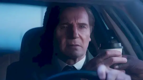 Der 51-jährige Produzent von „The Naked Gun“ hofft, dass die Comedy-Fortsetzung diesen Trend wieder populär machen wird