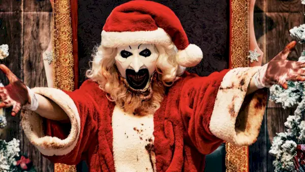 Vor „Terrifier 4“ feiert Art the Clown mit New Spirit Halloween Animatronic ein festliches Comeback