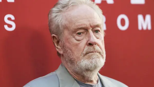 8 Jahre später ist Ridley Scotts 240-Millionen-Dollar-Science-Fiction-Epos in Amerika ein Überraschungshit