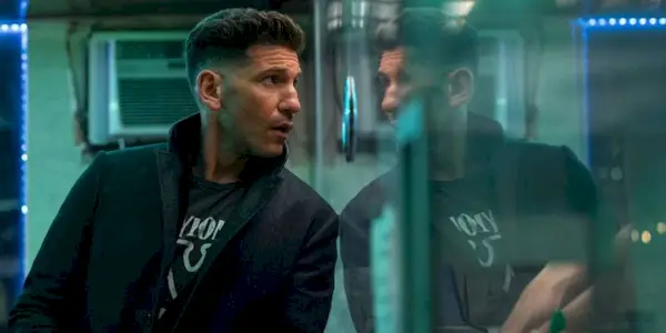 Filmas “Grāmatvedis 2” apskats: Bens Afleks un Džons Berntāls izgāja asa sižeta turpinājumā, kas pārvērš franšīzi