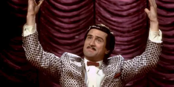 Rupert Pupkin bowing for an audience in 