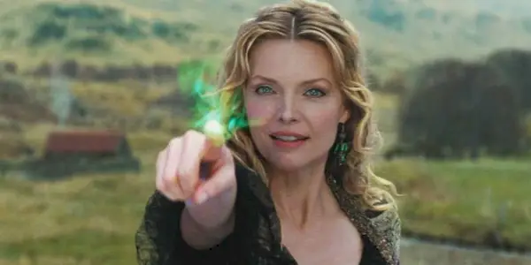 Lamia using her powers while pointing at someone off-camera in Stardust.