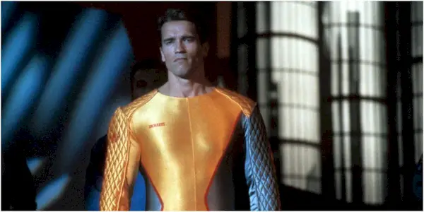 Arnold Schwarzenegger as Ben Richards in The Running Man 