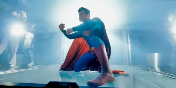 David Corenswet as Superman throwing a punch in Superman 