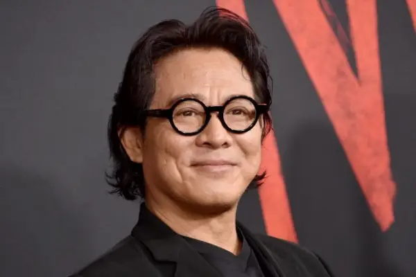 HOLLYWOOD, CALIFORNIA - MARCH 09: Jet Li attends the Premiere Of Disney