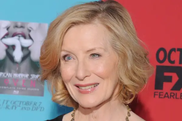Frances Conroy plays Penny Fleck joker