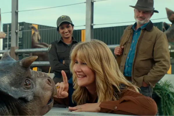 Laura Dern and Sam Neill in Jurassic World: Dominion
