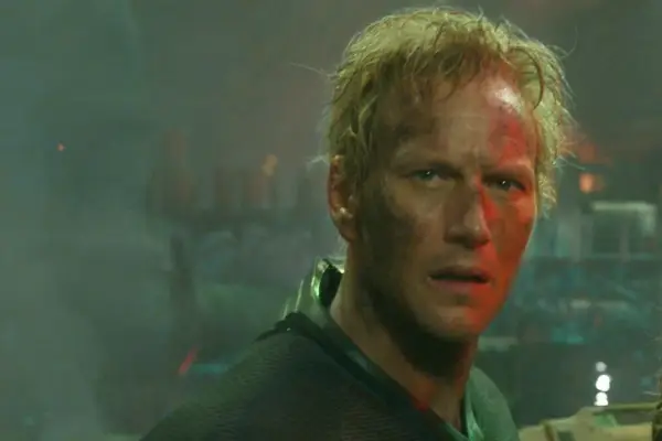 Patrick Wilson plays Orm Marius / Ocean Master looking beaten-up