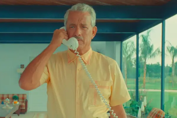 Tom Hanks plays Stanley Zak