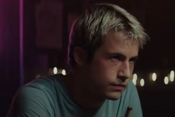 Dylan Minnette plays Wes Hicks in Scream (2022)