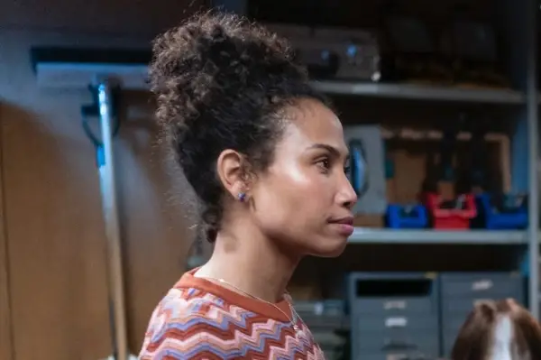 Jen Van Epps plays Tess