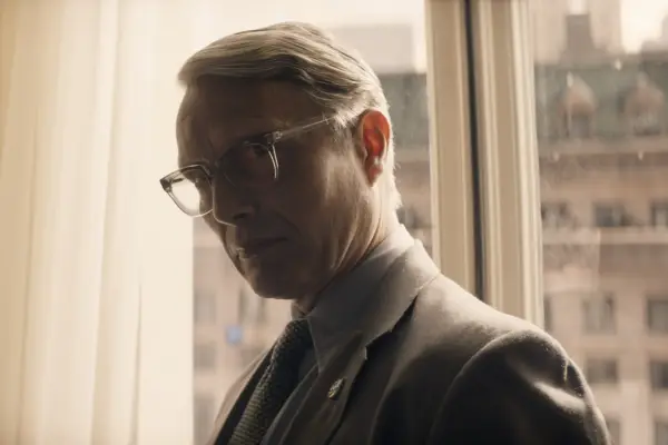 Mads Mikkelsen plays Jürgen Voller