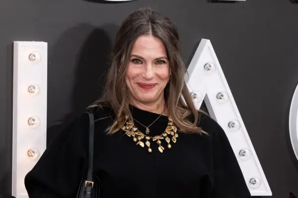 „Back to Black“-Besetzung: Lernen Sie die Stars des Amy Winehouse-Biopics kennen