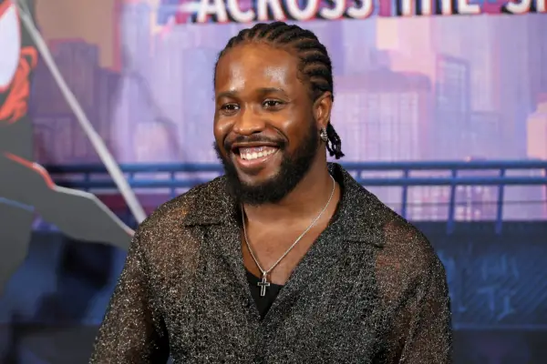 Coneix el repartiment de Spider-Man: Across the Spider-Verse dirigit per Shameik Moore