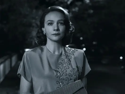Carey Mulligan as Felicia Montealegre in Maestro.