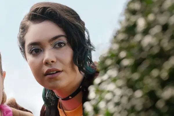 Auliʻi Cravalho plays Janis 