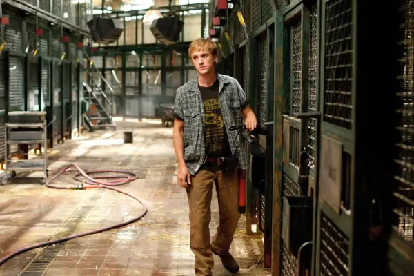 Tom Felton in Rise of the Planet of the Apes