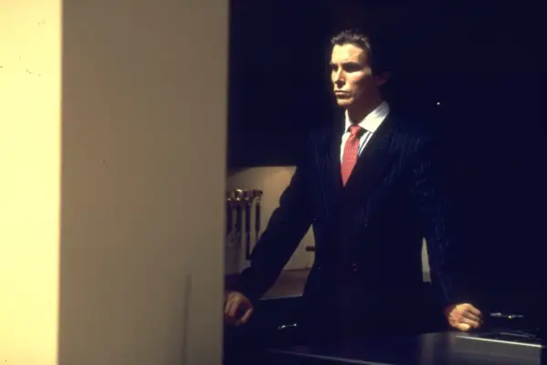 Das Ende von American Psycho wurde erklärt: War alles in Patrick Batemans Kopf?
