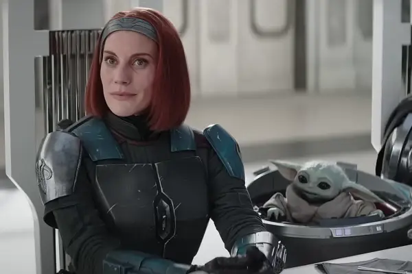 Katee Sackhoff as Bo-Katan Kryze and Grogu in The Mandalorian