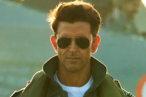 Hrithik Roshan plays Squadron Leader Shamsher 