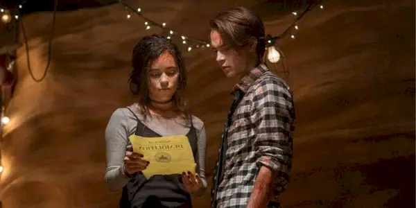 Jenna Ortega and Judah Lewis in The Babysitter Killer Queen
