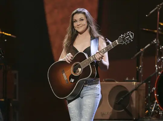 「マスクされた歌手」を獲得する前に、グレッチェン・ウィルソンはうつ病と壊滅的な怪我と戦った