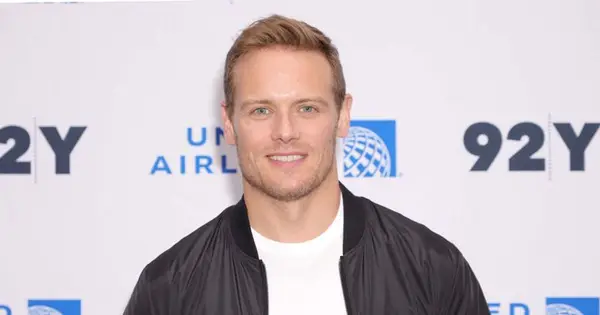 Sam Heughan Slams 강간 장면에서 '불필요한'누드 샷을 촬영 한 'Outlander'의 제작자