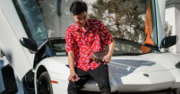 Ricegum: 2023 Netto waarde van YouTuber die onlangs zijn ongeboren kind heeft verloren
