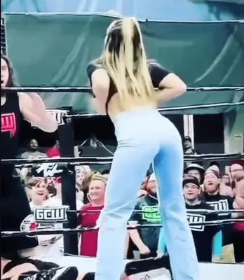 'T ** s out für Jimmy f **** n lloyd': Nur Fans Star Chelsea Green Blines Ehemann des Mannes, um ihn abzulenken