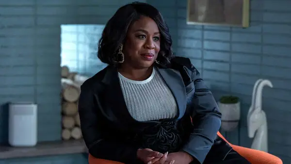 'In der Behandlung' Staffel 4 Vollbesetzte Liste: Treffen Sie Uzo Aduba, Anthony Ramos, John Benjamin Hickey und Rest der Stars des HBO -Dramas