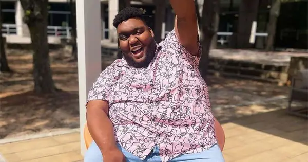 Kāda bija Vilija Spence tīrā vērtība? 'American Idol' otro vietu ieguvējs bija veiksmīgs Instagram ietekmētājs